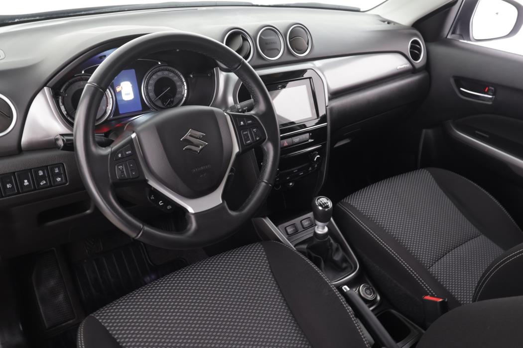 SUZUKI Vitara 2024