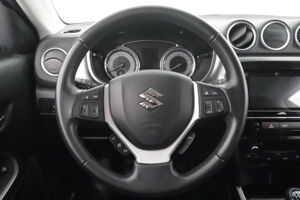 SUZUKI Vitara 2024