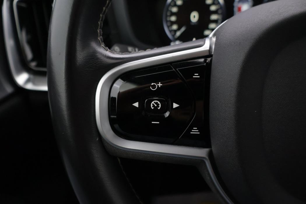 VOLVO S60 2020