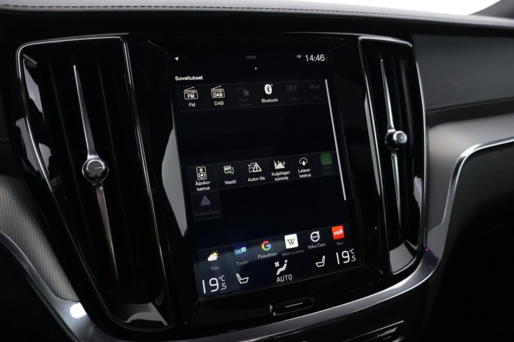 VOLVO S60 2020