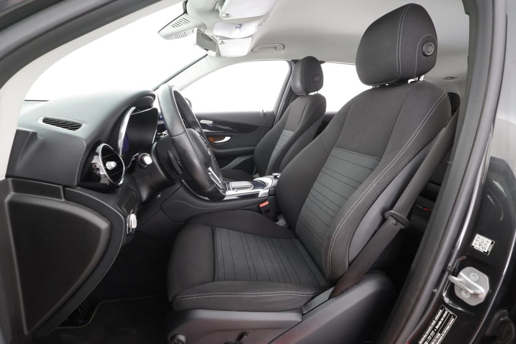 MERCEDES-BENZ GLC 2020
