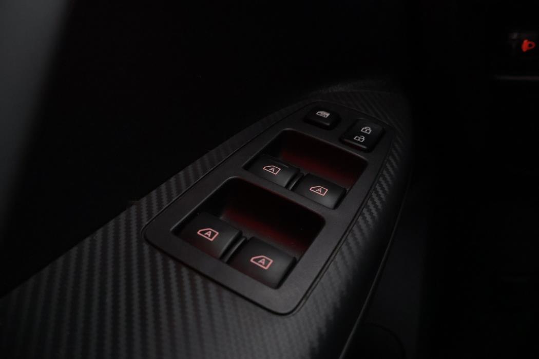 MITSUBISHI Eclipse 2022