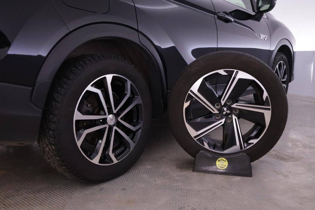 MITSUBISHI Eclipse 2022