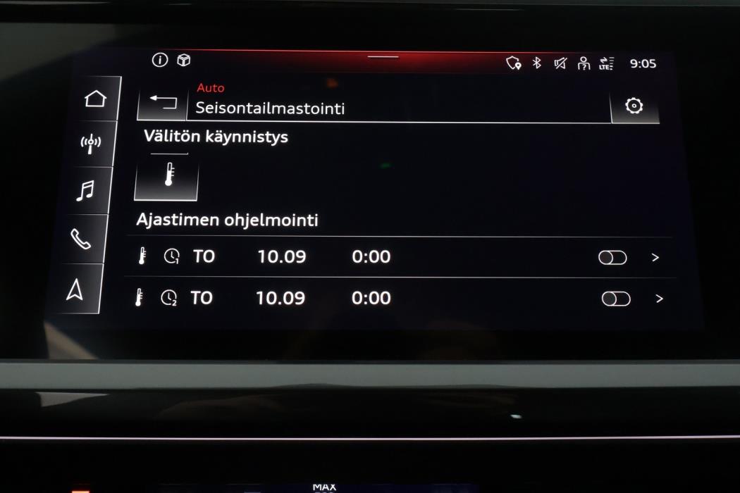 AUDI Q4 e-tron 2022
