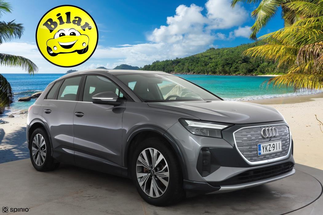 AUDI Q4 e-tron 2022