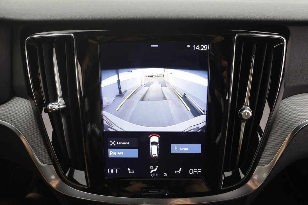 VOLVO V60 2022