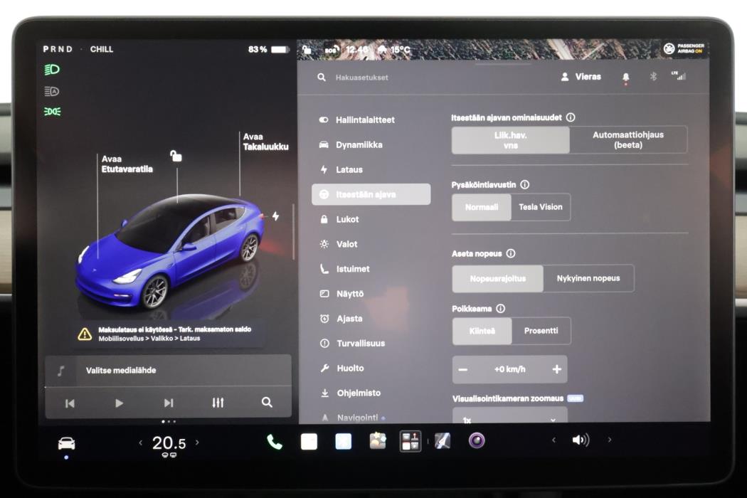 TESLA Model 3 2022