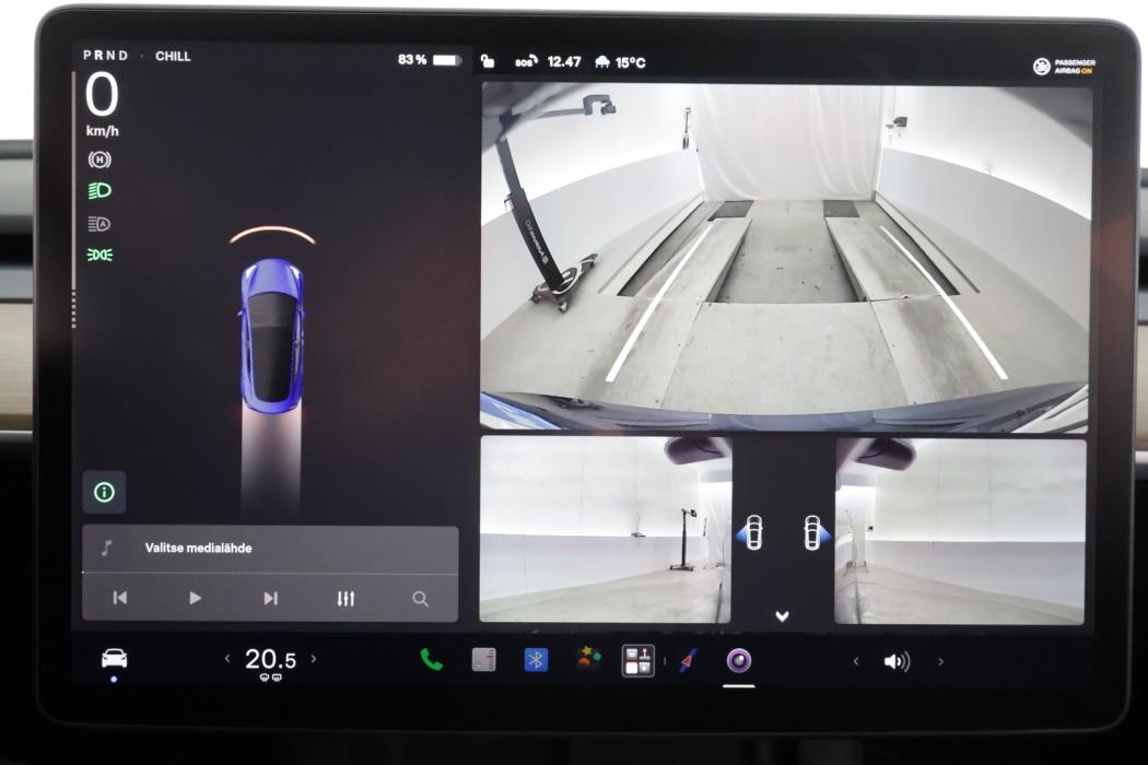 TESLA Model 3 2022