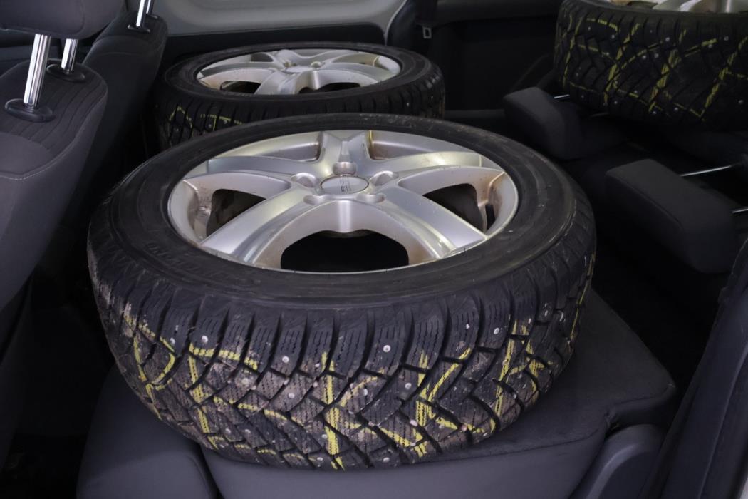 VOLKSWAGEN Caddy Maxi 2014