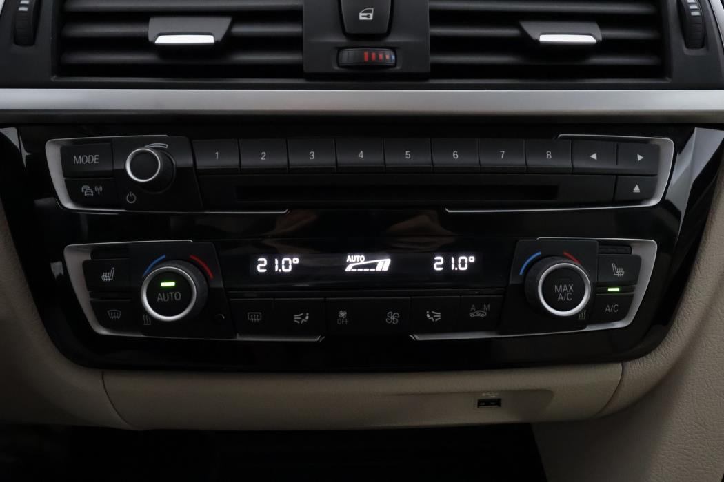 BMW 320 Gran Turismo 2020