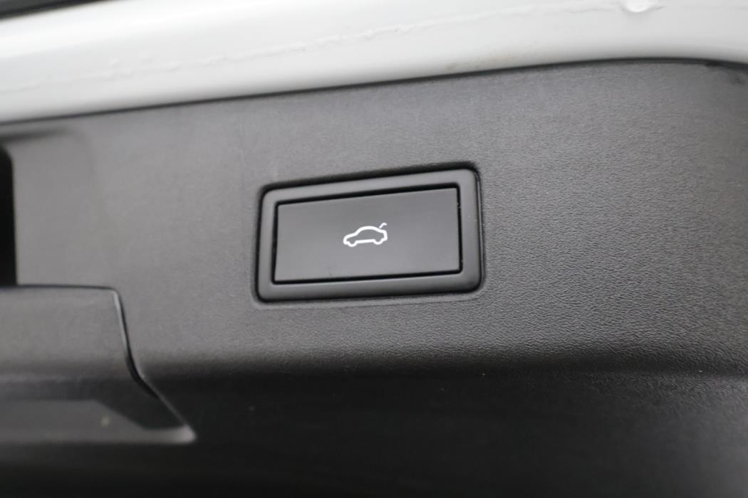 VOLKSWAGEN ID.4 2021