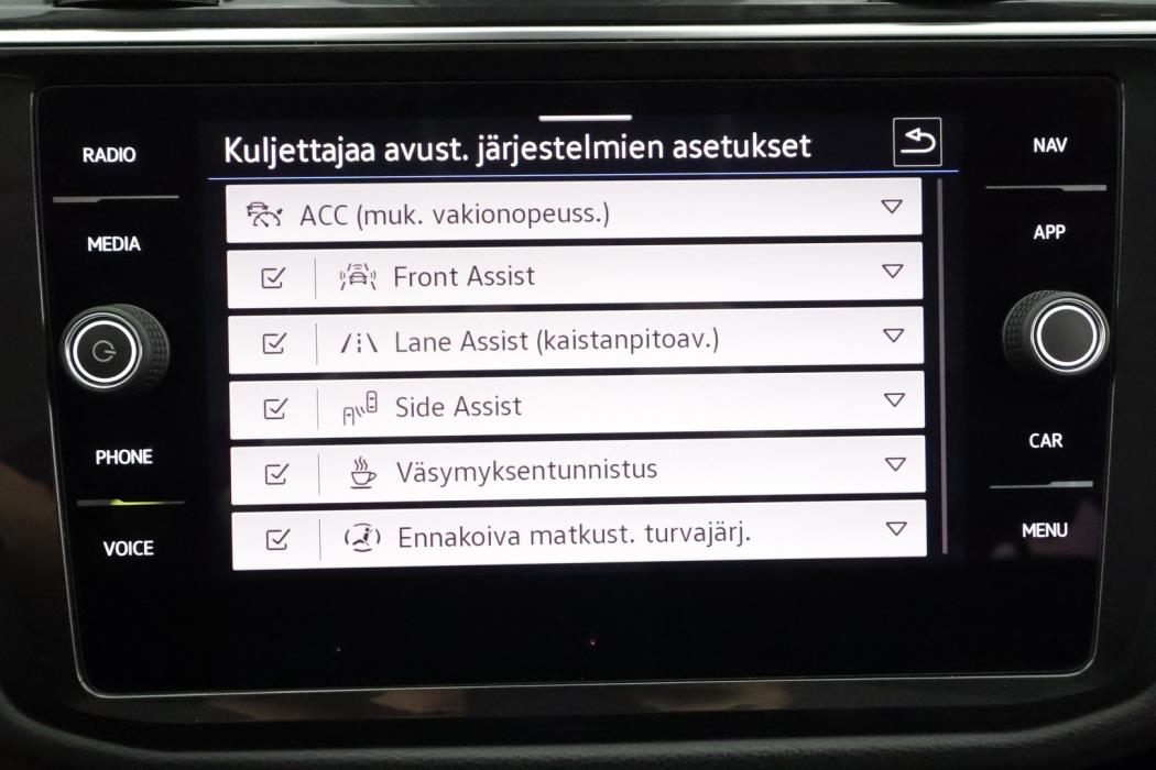 VOLKSWAGEN Tiguan 2021