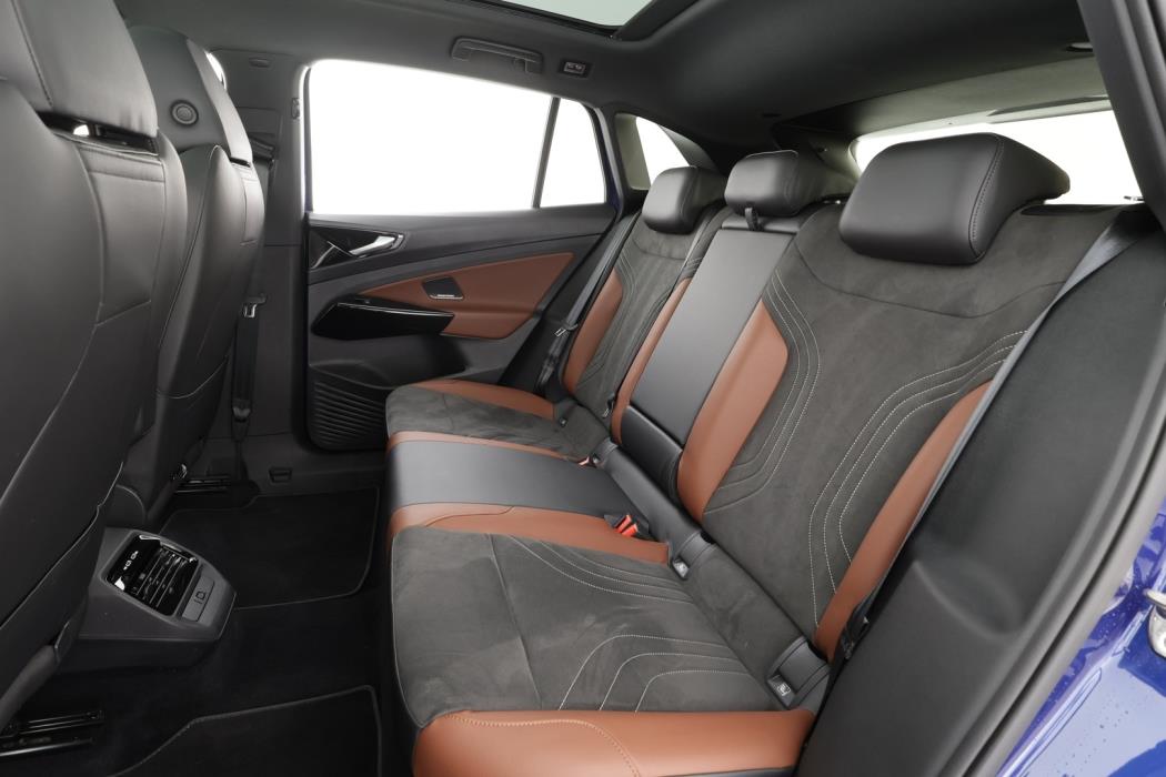 VOLKSWAGEN ID.4 2024