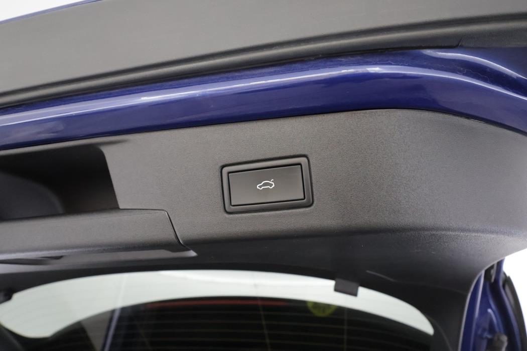 VOLKSWAGEN ID.4 2024