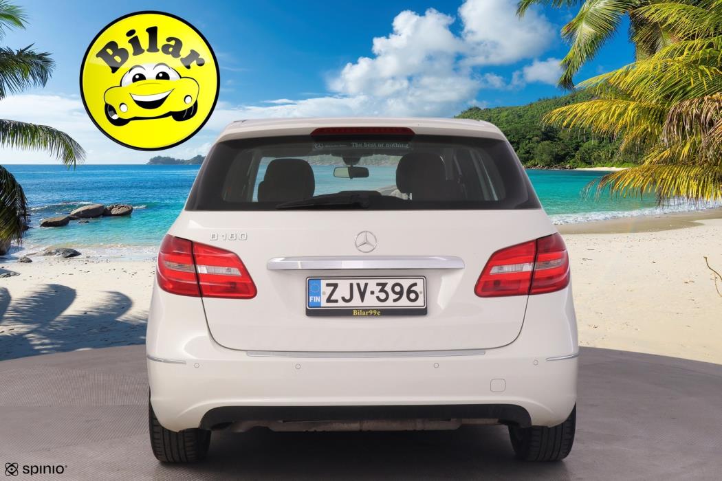 MERCEDES-BENZ B 2013