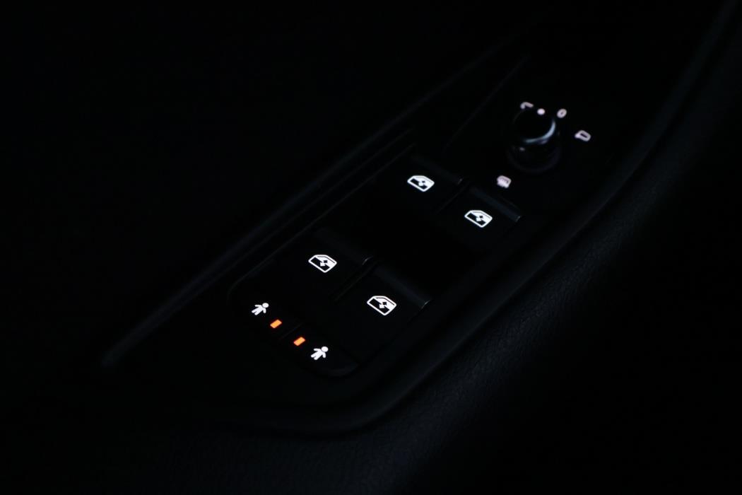 AUDI A4 2016