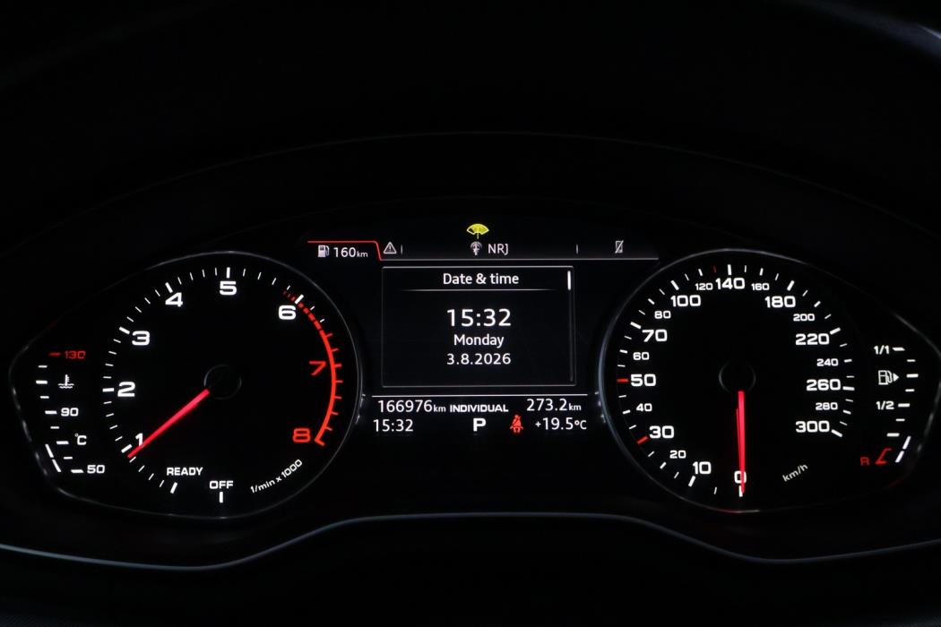 AUDI A4 2016