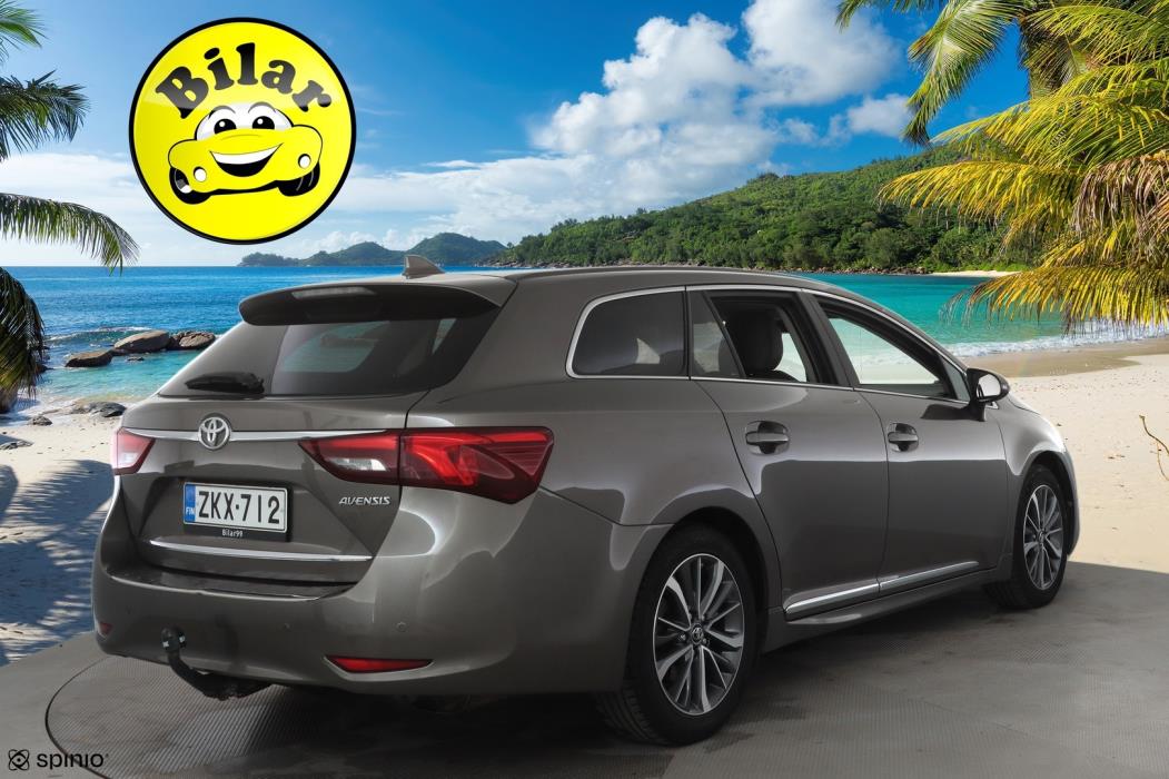 TOYOTA Avensis 2017