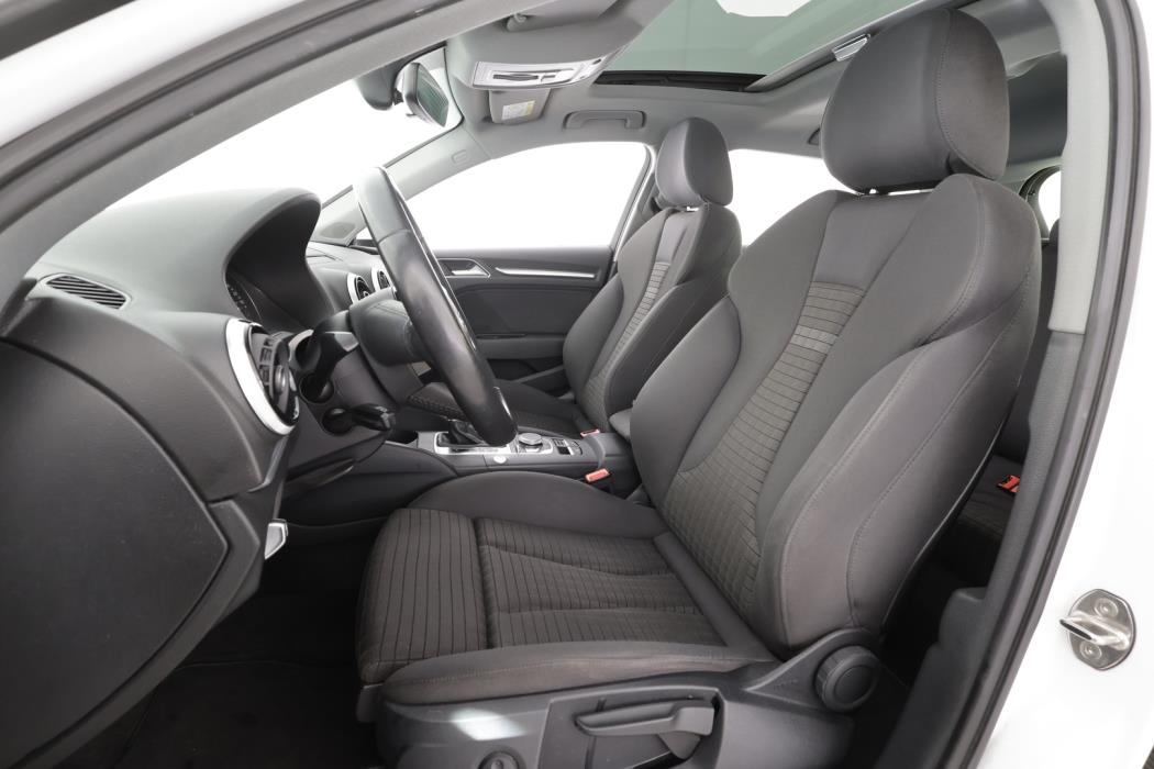 AUDI A3 2017