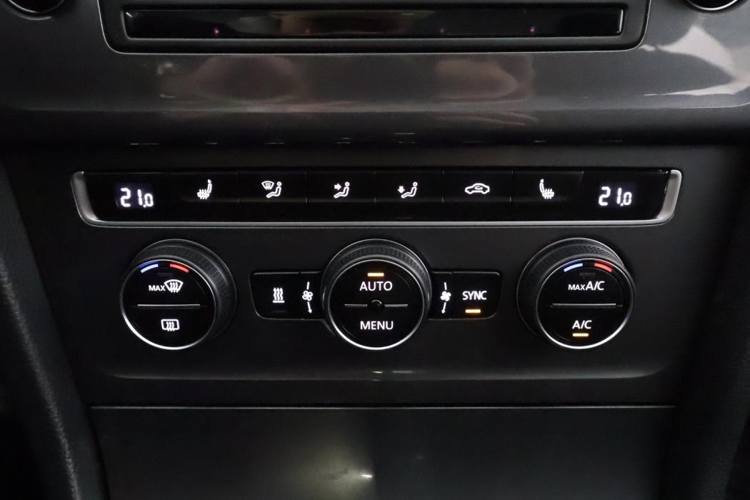 VOLKSWAGEN Golf 2017