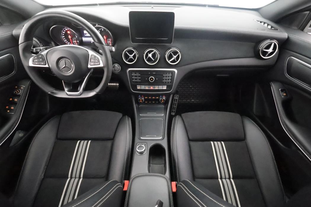 MERCEDES-BENZ CLA 2017