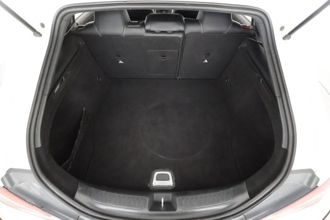 MERCEDES-BENZ CLA 2017