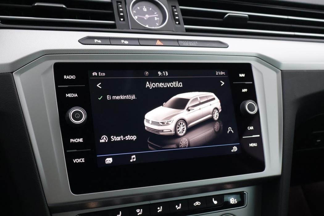 VOLKSWAGEN Passat 2018