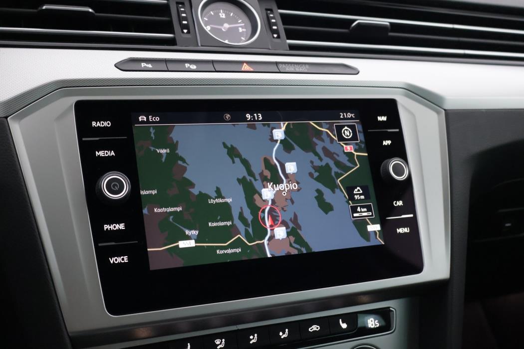 VOLKSWAGEN Passat 2018