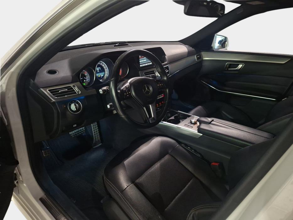 MERCEDES-BENZ E 2014