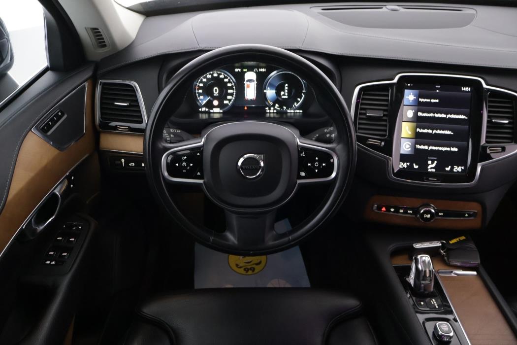 VOLVO XC90 2019