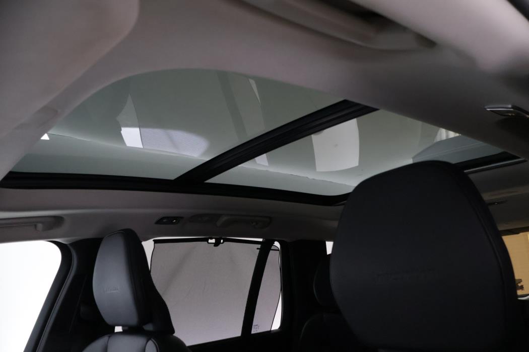 VOLVO XC90 2019