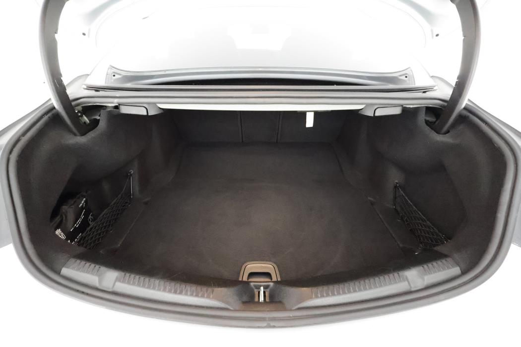 MERCEDES-BENZ E 2017