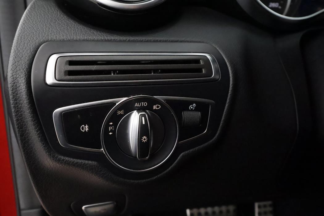 MERCEDES-BENZ C 2020