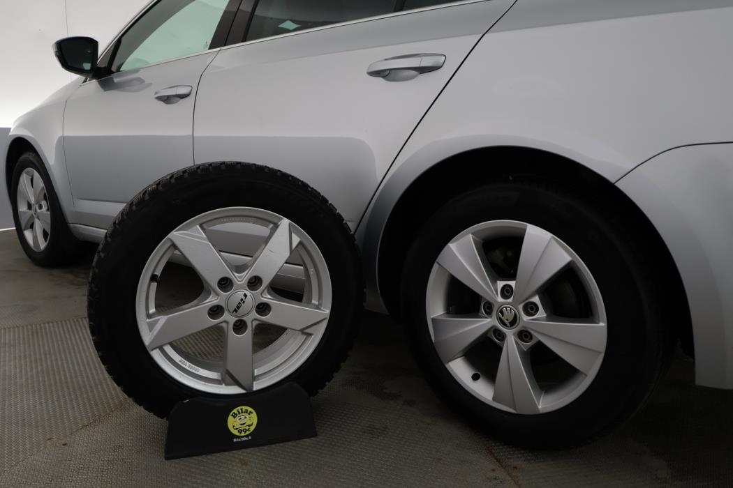 SKODA Octavia 2020