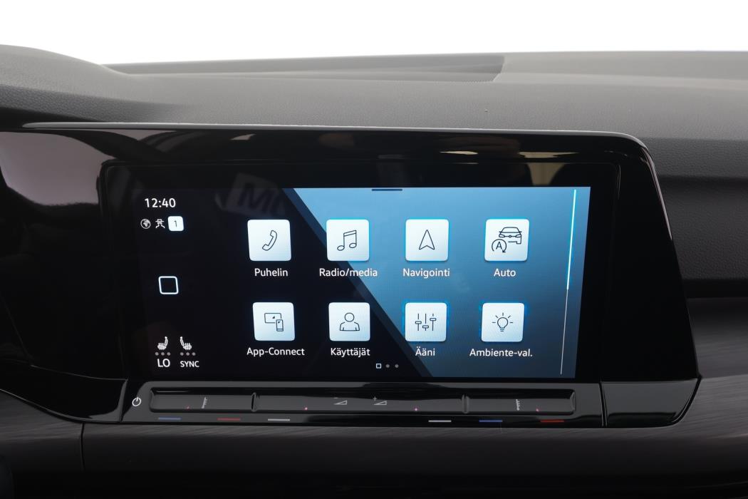 VOLKSWAGEN Golf 2022