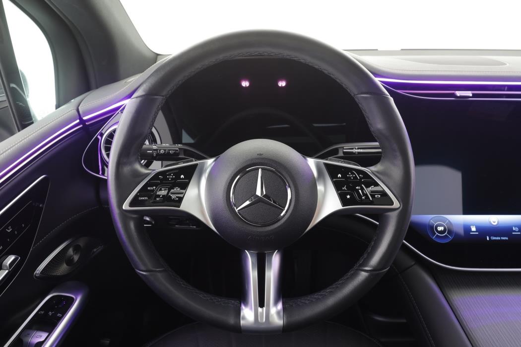 MERCEDES-BENZ EQE SUV 2023