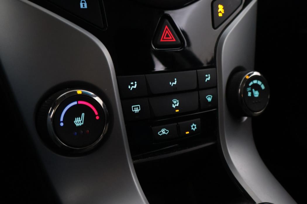 CHEVROLET Cruze 2011