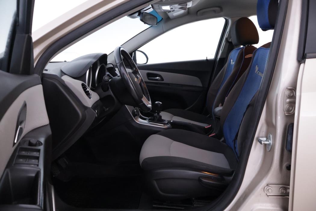 CHEVROLET Cruze 2011