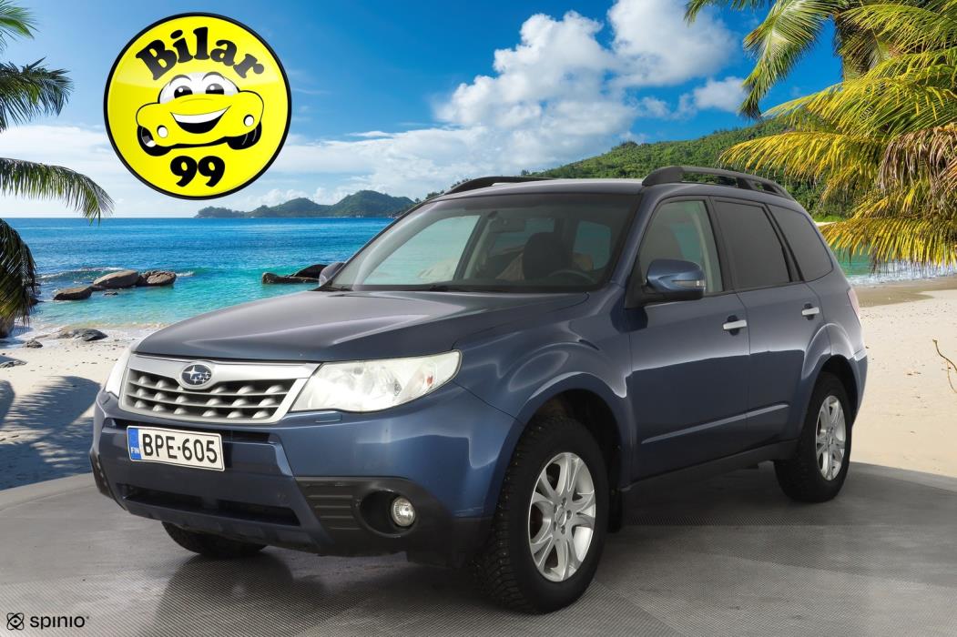 SUBARU Forester 2012