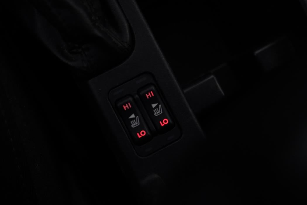 SUBARU Forester 2012