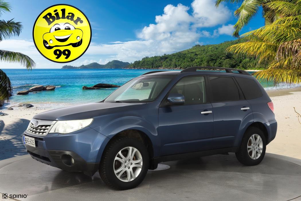 SUBARU Forester 2012
