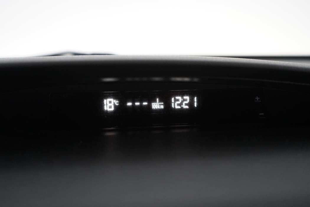 SUBARU Forester 2012