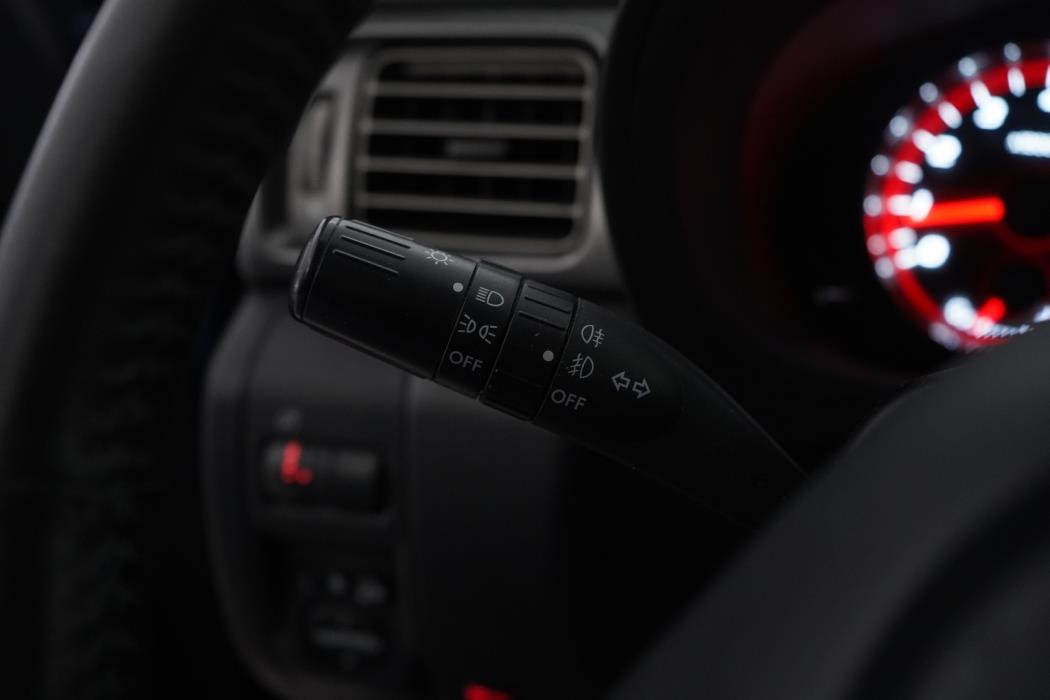 SUBARU Forester 2012