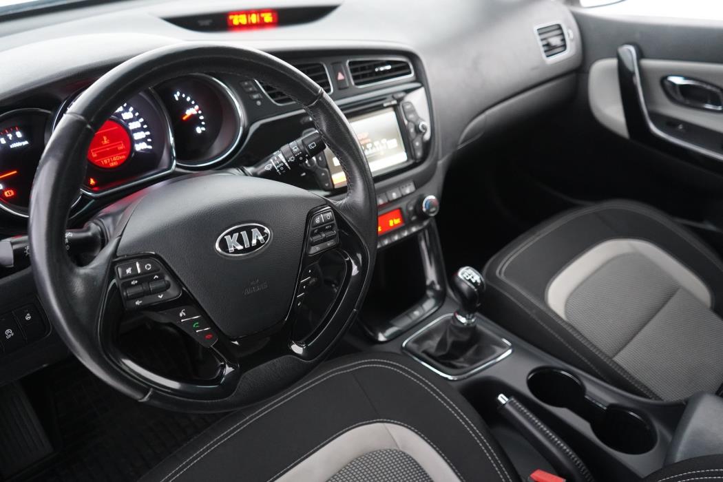 KIA cee'd 2015
