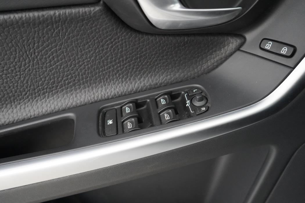 VOLVO XC60 2009