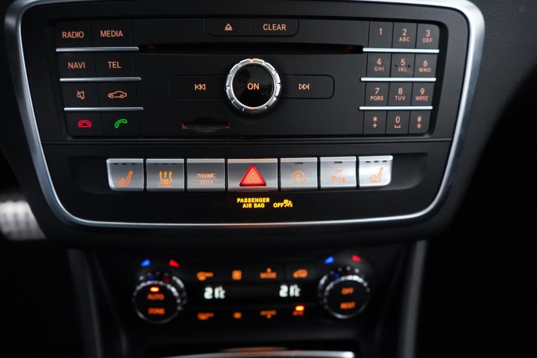 MERCEDES-BENZ CLA 2016