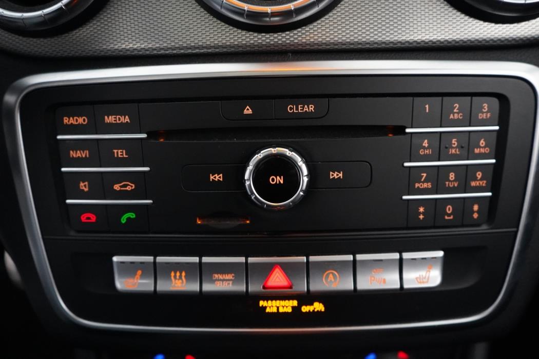 MERCEDES-BENZ CLA 2016