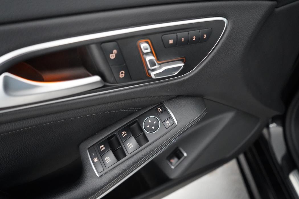 MERCEDES-BENZ CLA 2016