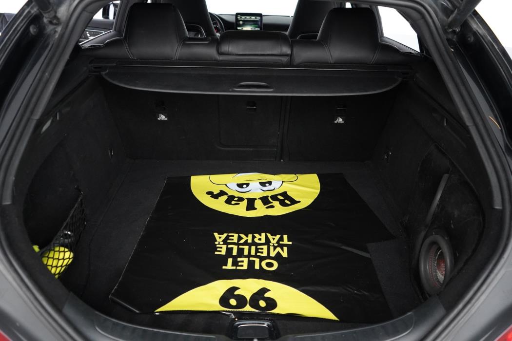 MERCEDES-BENZ CLA 2016