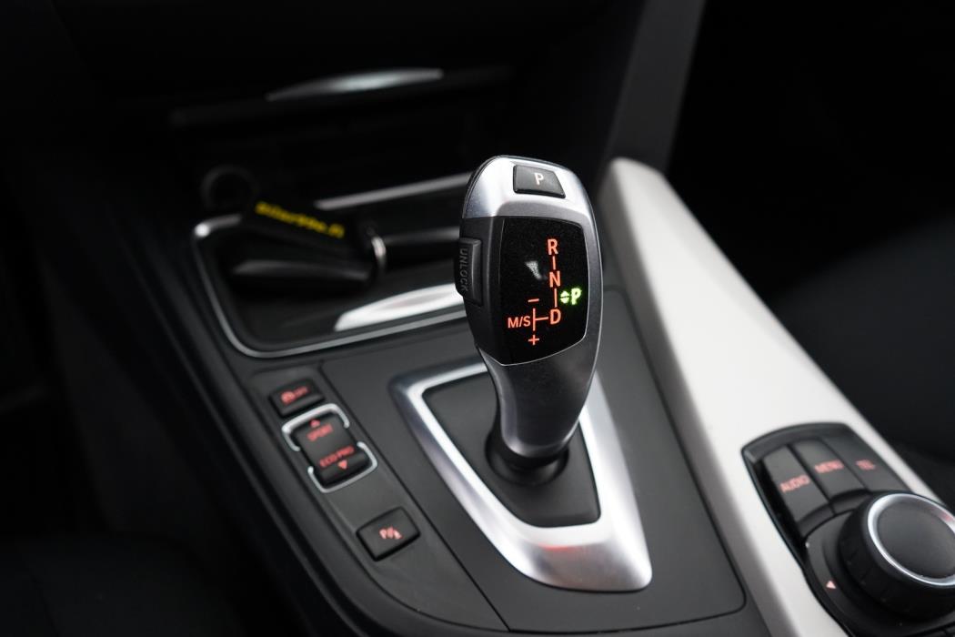 BMW 320 Gran Turismo 2015